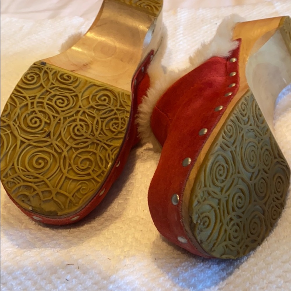 Clogs - Picture 7 of 7
